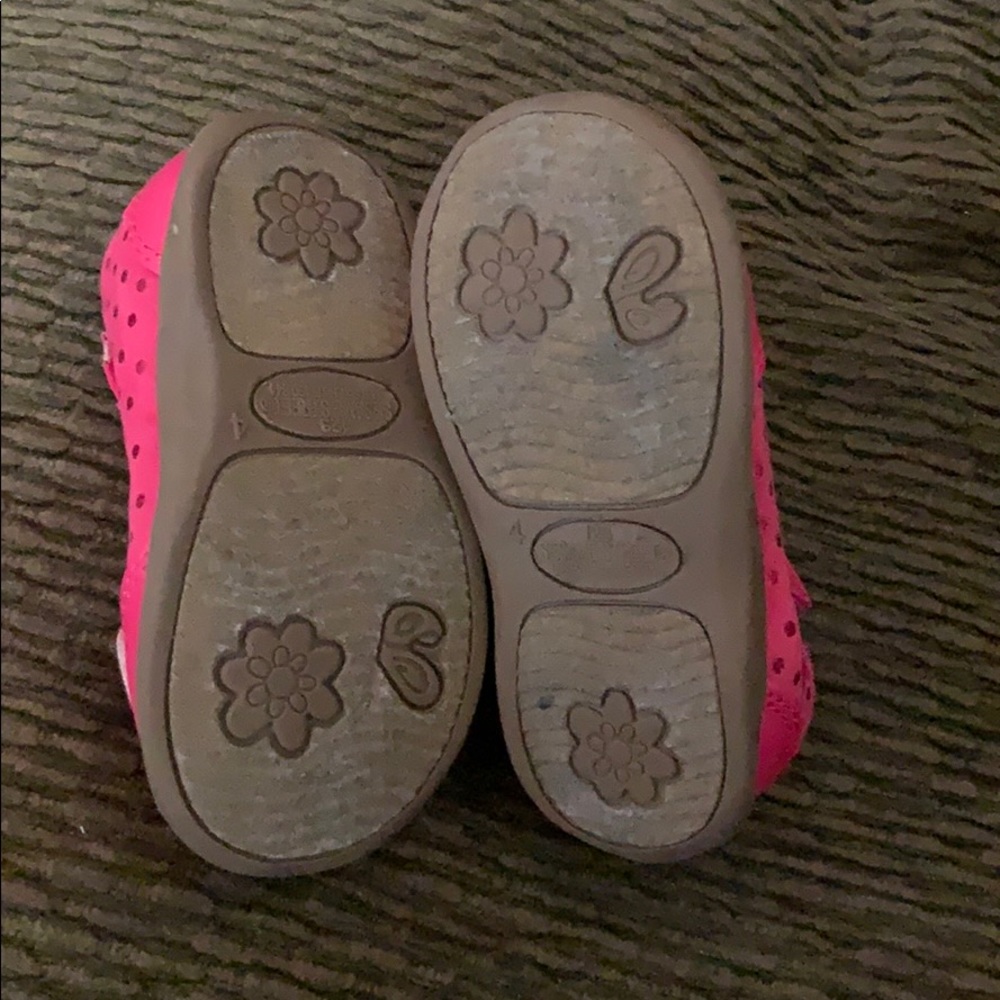 Shoes - Picture 2 of 3